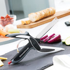 2-in-1 Kitchen Scissors with Cutting Board